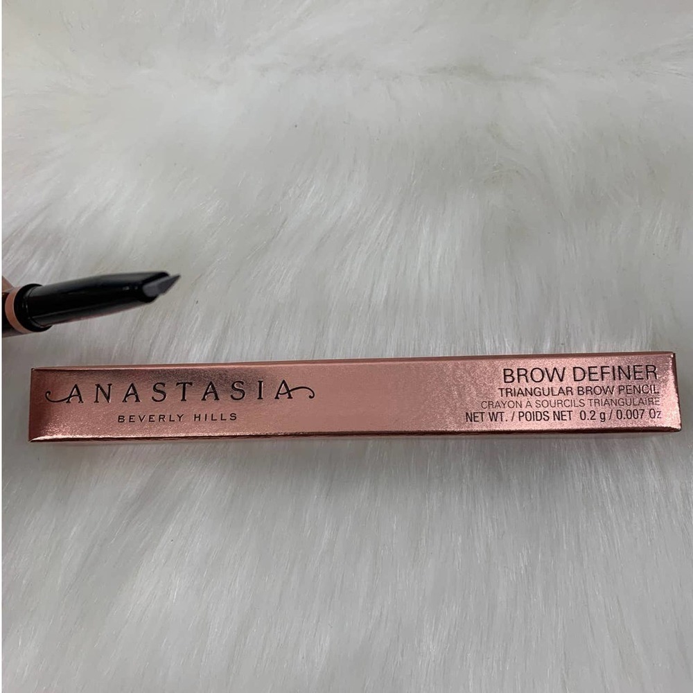Anastasia Beverly Hills Brow Definer 3-in-1 Triangle Tip - Picture 5 of 8